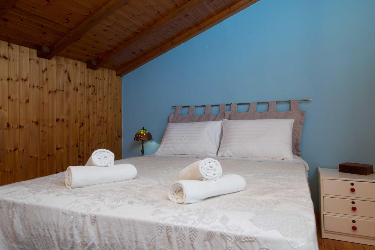 Frosos Beachfront Maisonette Acharavi *