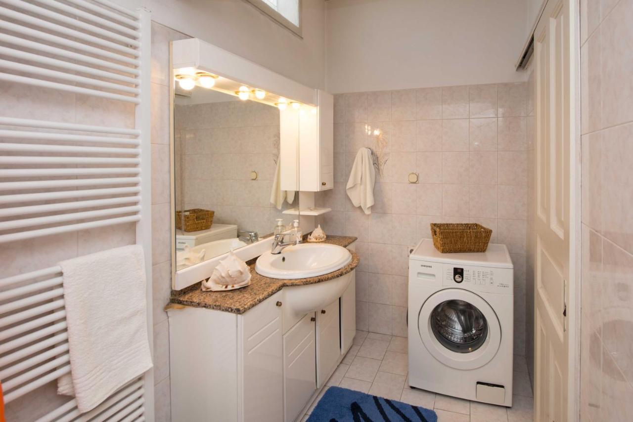 Apartment Frosos Beachfront Maisonette Acharavi