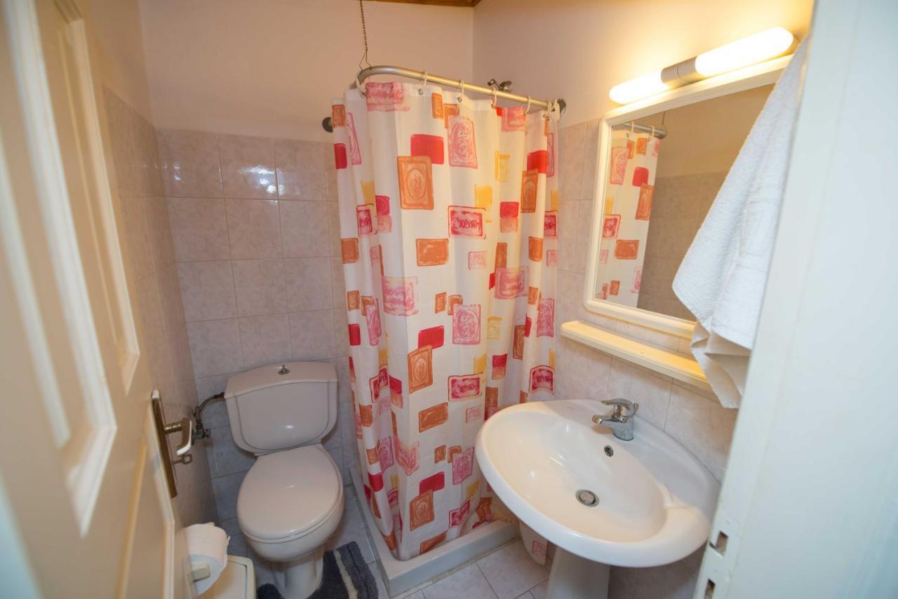 Apartment Frosos Beachfront Maisonette Acharavi