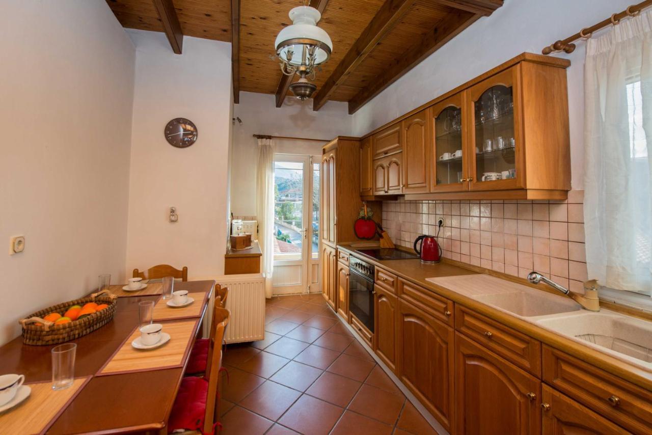 Appartement Frosos Beachfront Maisonette Acharavi